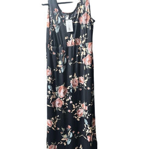 NWT Heimish USA Beautiful Floral Black Maxi Dress